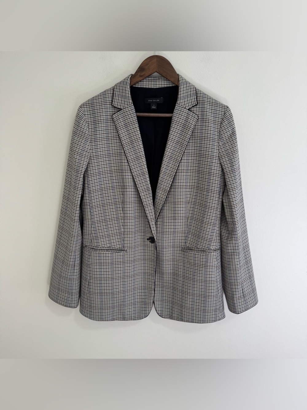 Ann Taylor Houndstooth Print Blazer